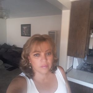 Meet your Posher, Ma elena